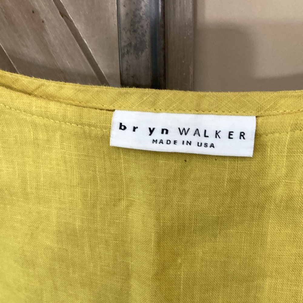 BRYN WALKER Frida Light Linen Bell-Sleeve Top in Chartreuse - Picture 3 of 16